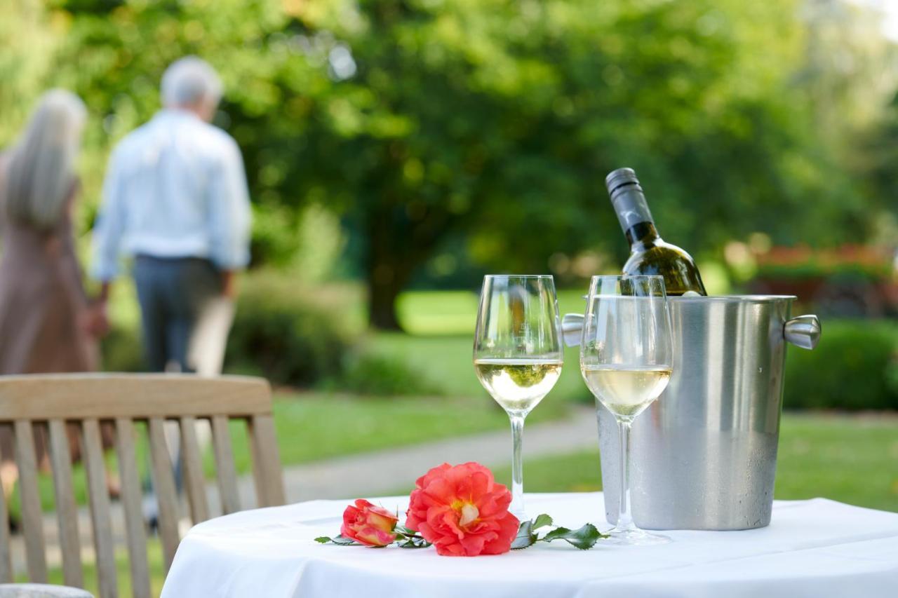 Kurhaus Pivittskrug Hotel Hille Luaran gambar