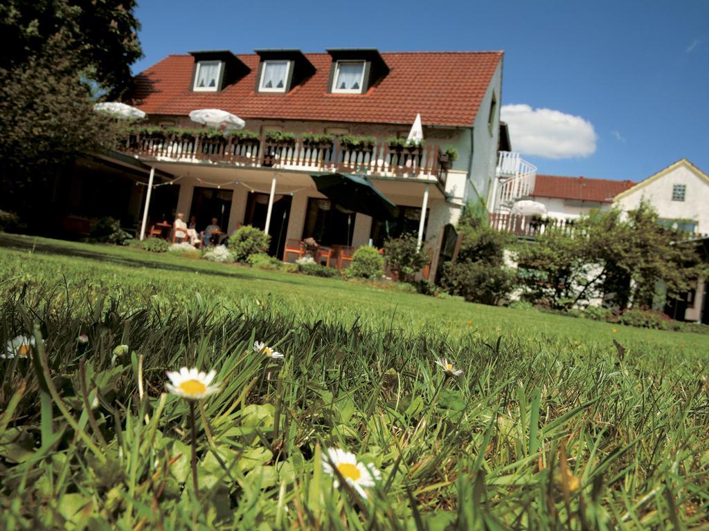Kurhaus Pivittskrug Hotel Hille Luaran gambar
